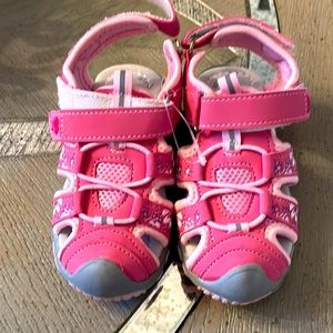 Apalpes closer girls sandals- never worn!!!